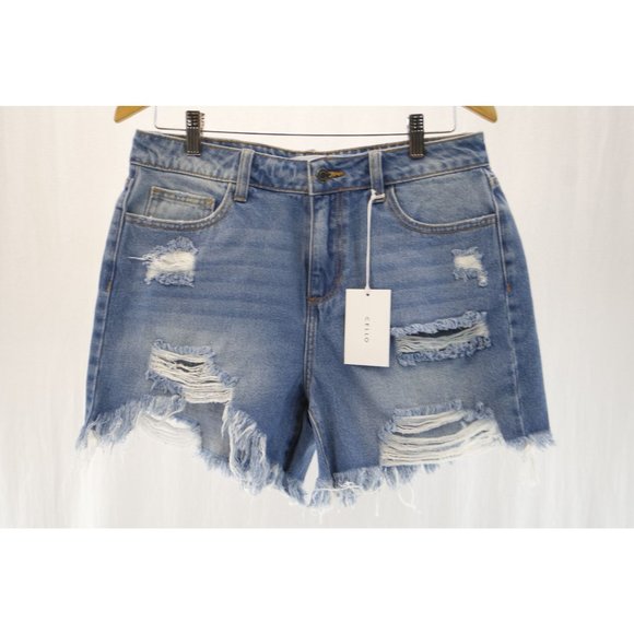 NWT Cello High Rise Destroy Shorts | Sz L, Light Wash, Style WV46348-1 - Picture 1 of 6